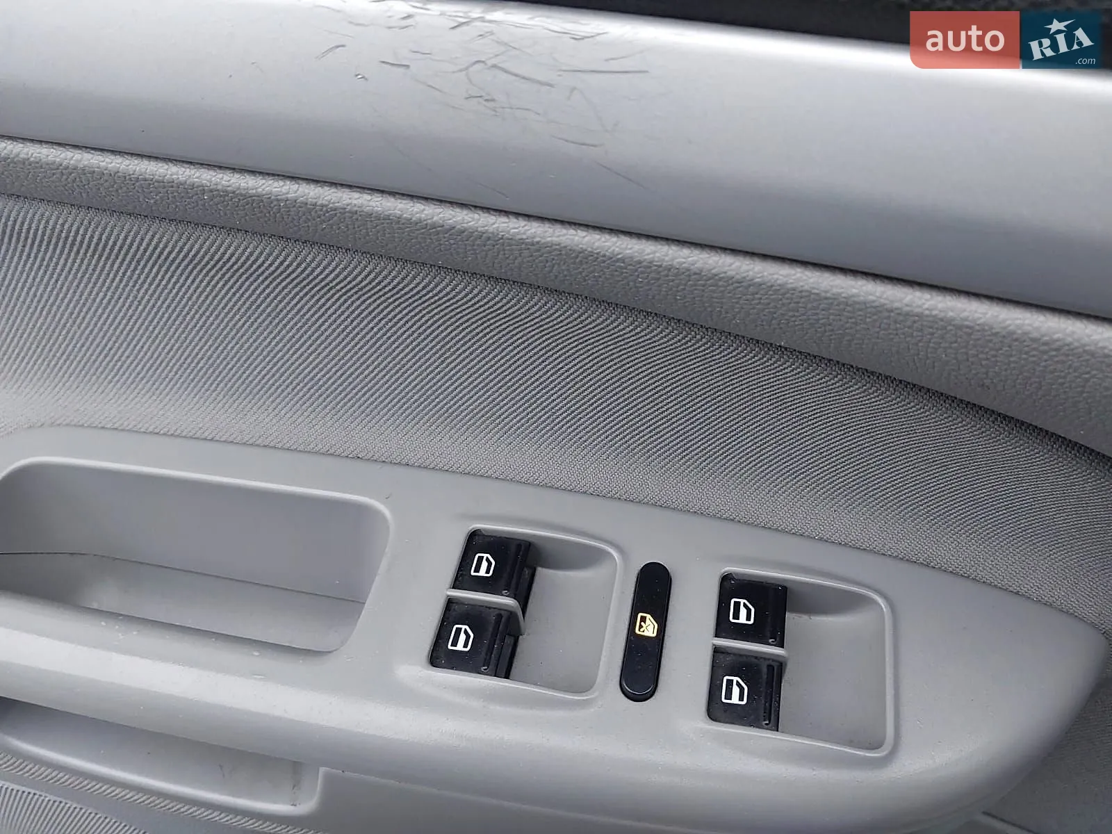2010 Skoda Octavia - мініатюра 10
