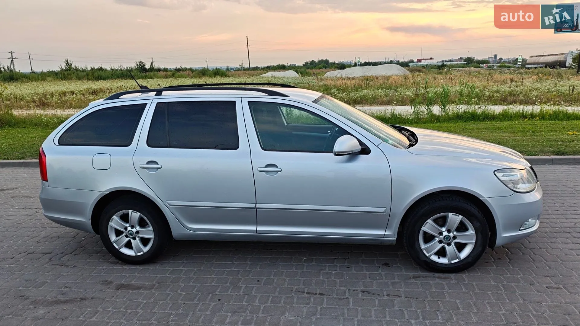 2011 Skoda Octavia - мініатюра 4