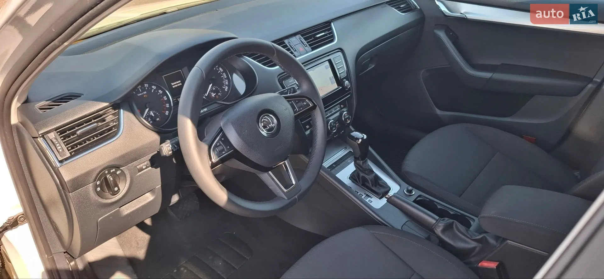 2016 Skoda Octavia - мініатюра 18