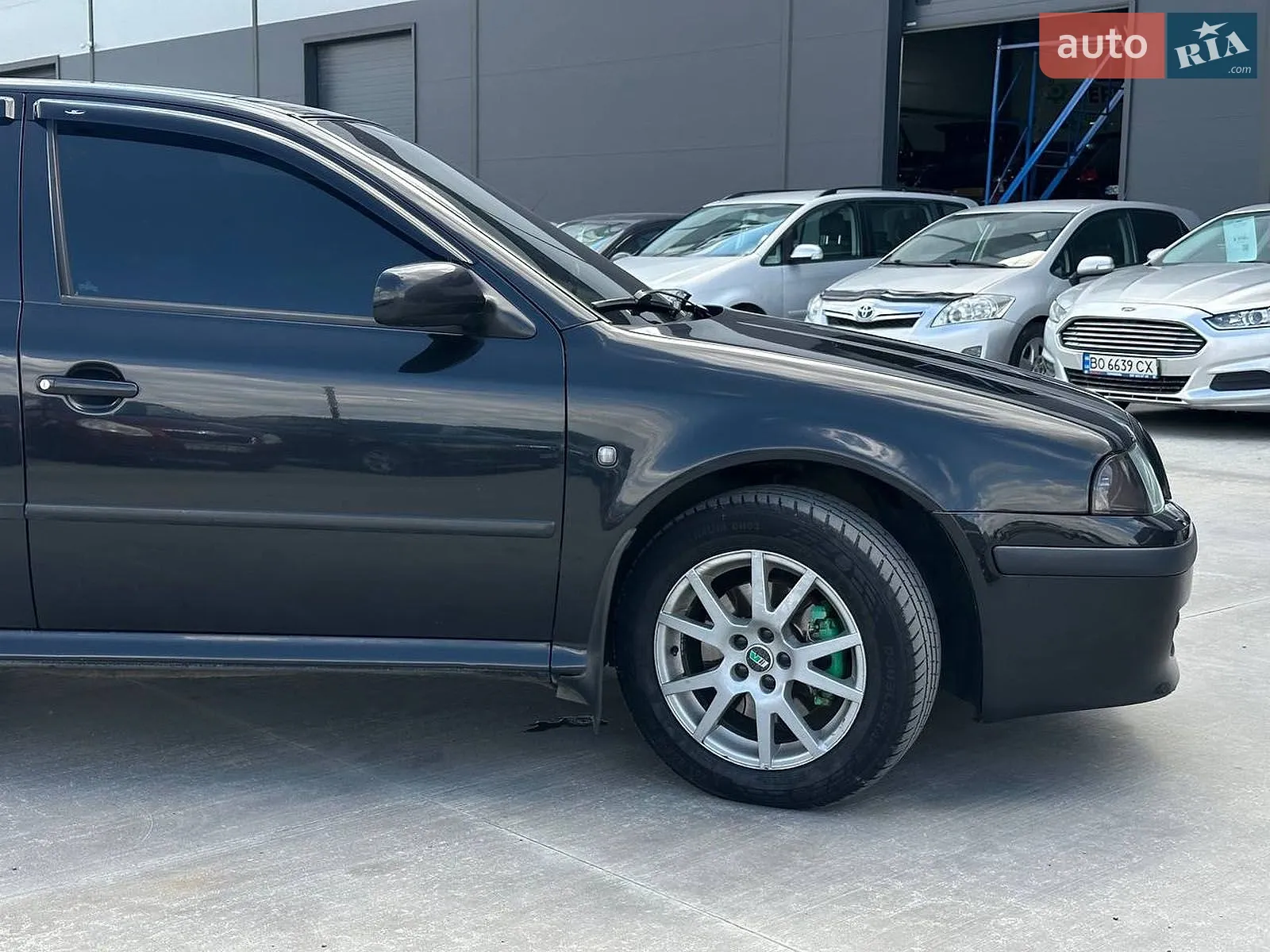 2010 Skoda Octavia - мініатюра 5