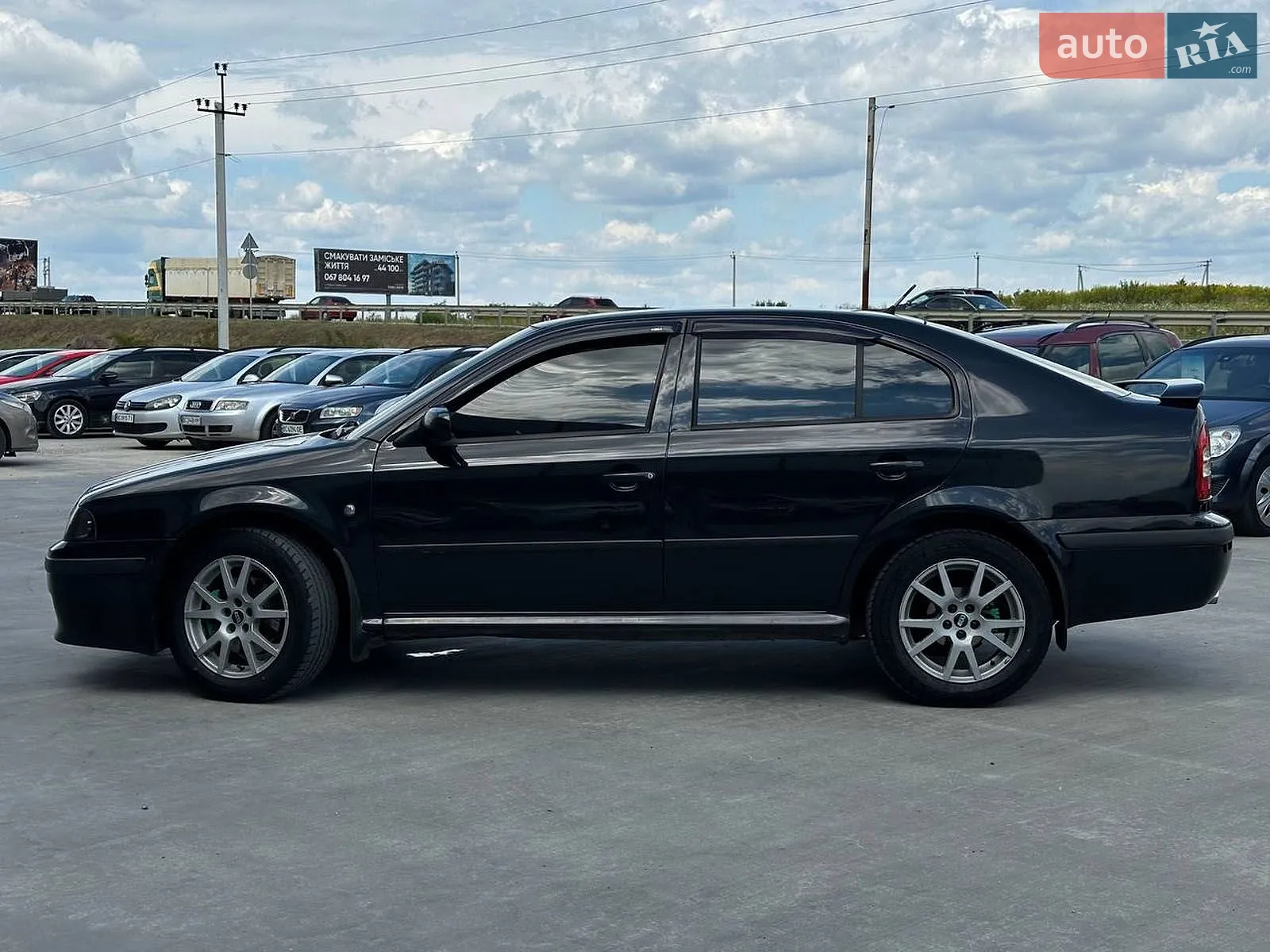 2010 Skoda Octavia - мініатюра 11