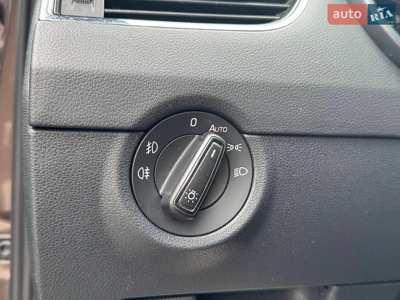 2013 Skoda Octavia - мініатюра 22