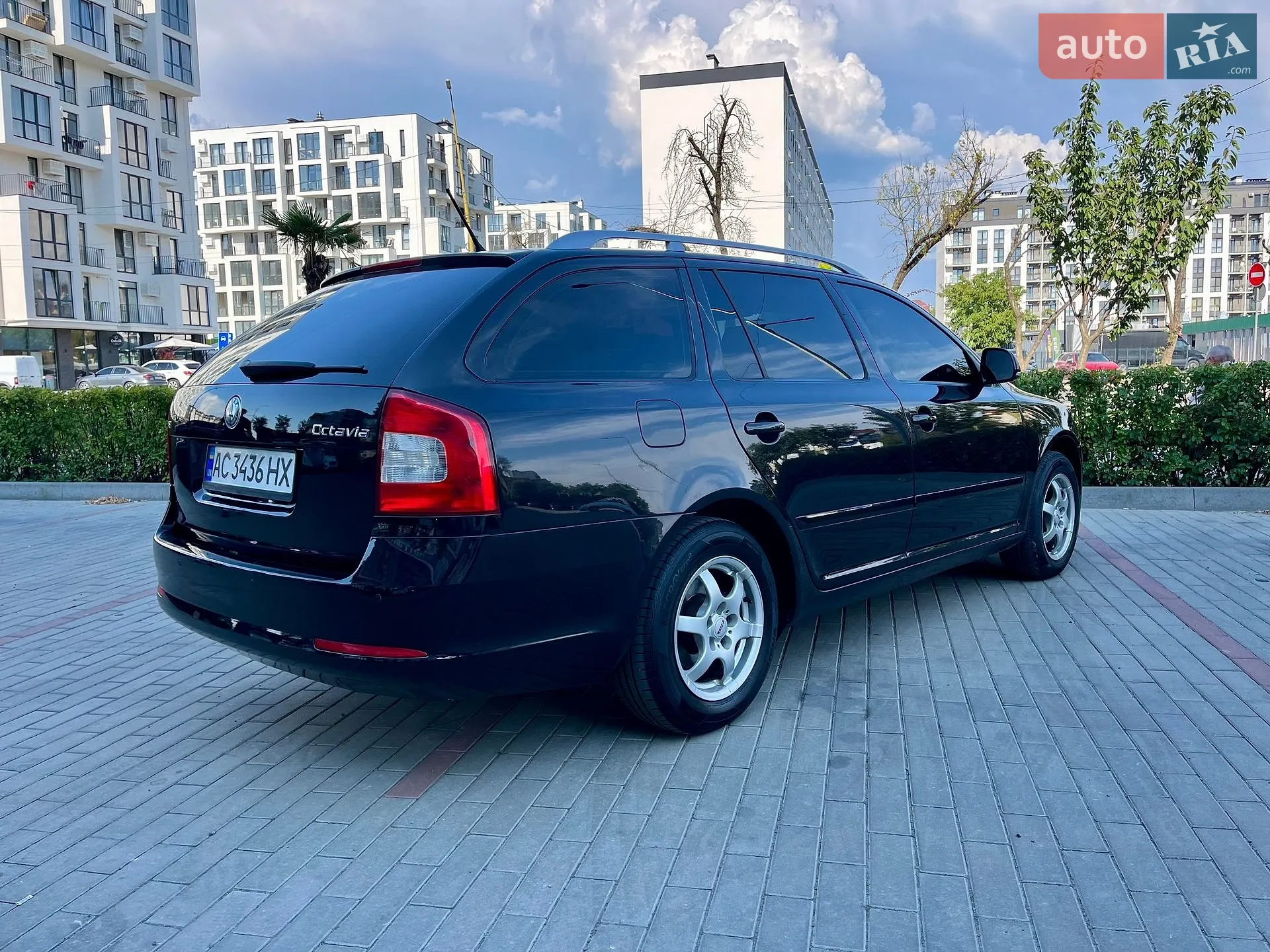 2011 Skoda Octavia - мініатюра 8