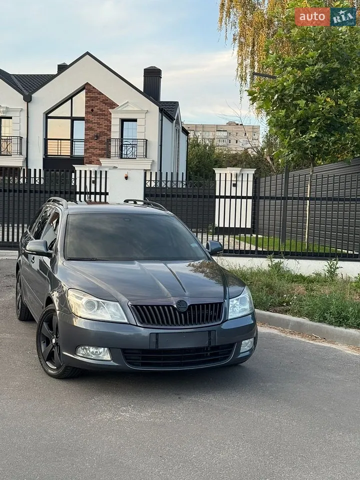 2011 Skoda Octavia - мініатюра 13