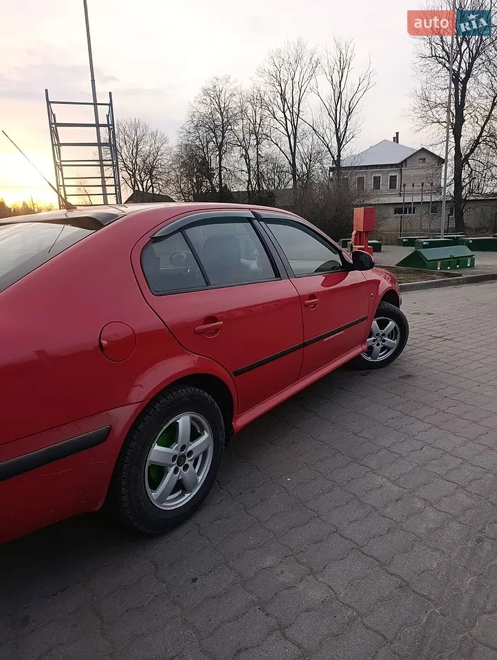 2011 Skoda Octavia - мініатюра 9