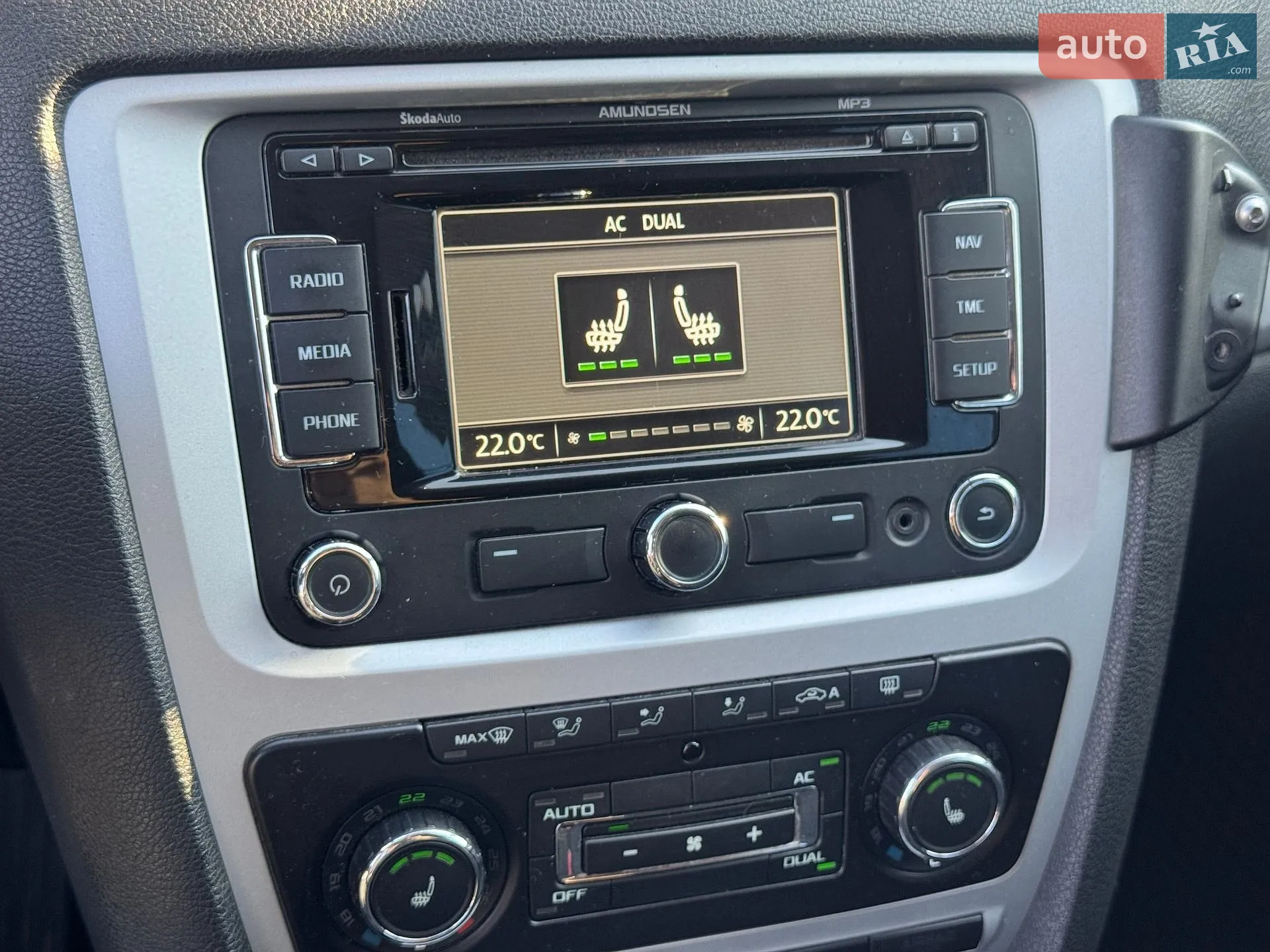 2010 Skoda Octavia - мініатюра 18