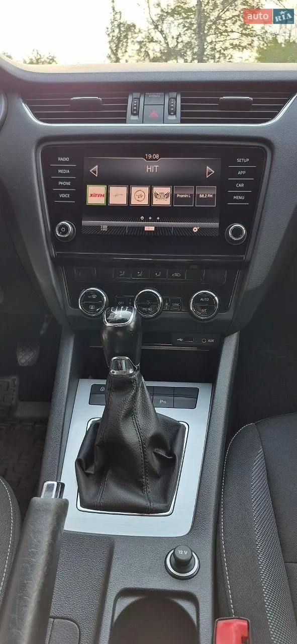 2017 Skoda Octavia - мініатюра 14