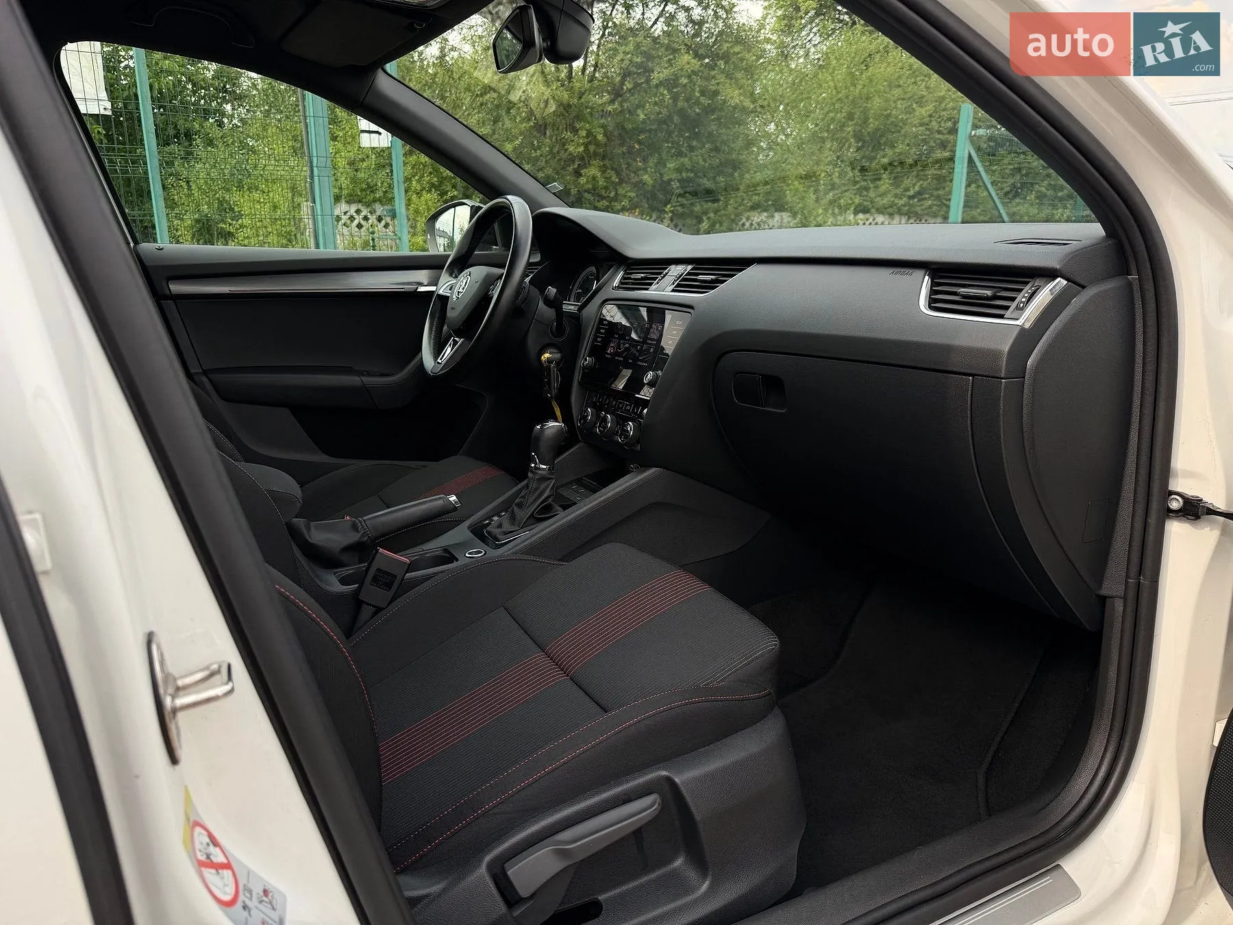 2020 Skoda Octavia - мініатюра 98