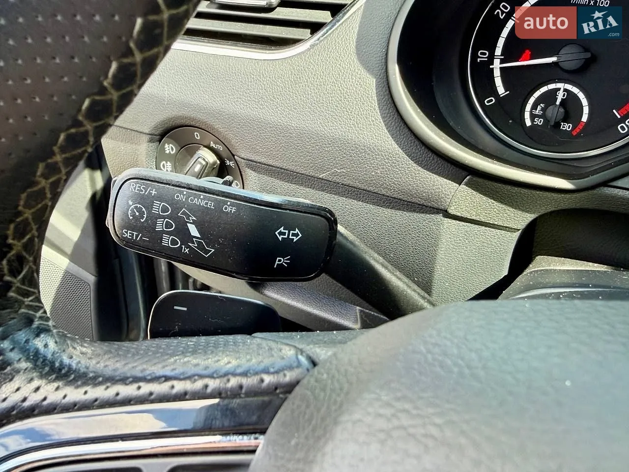 2014 Skoda Octavia - мініатюра 12
