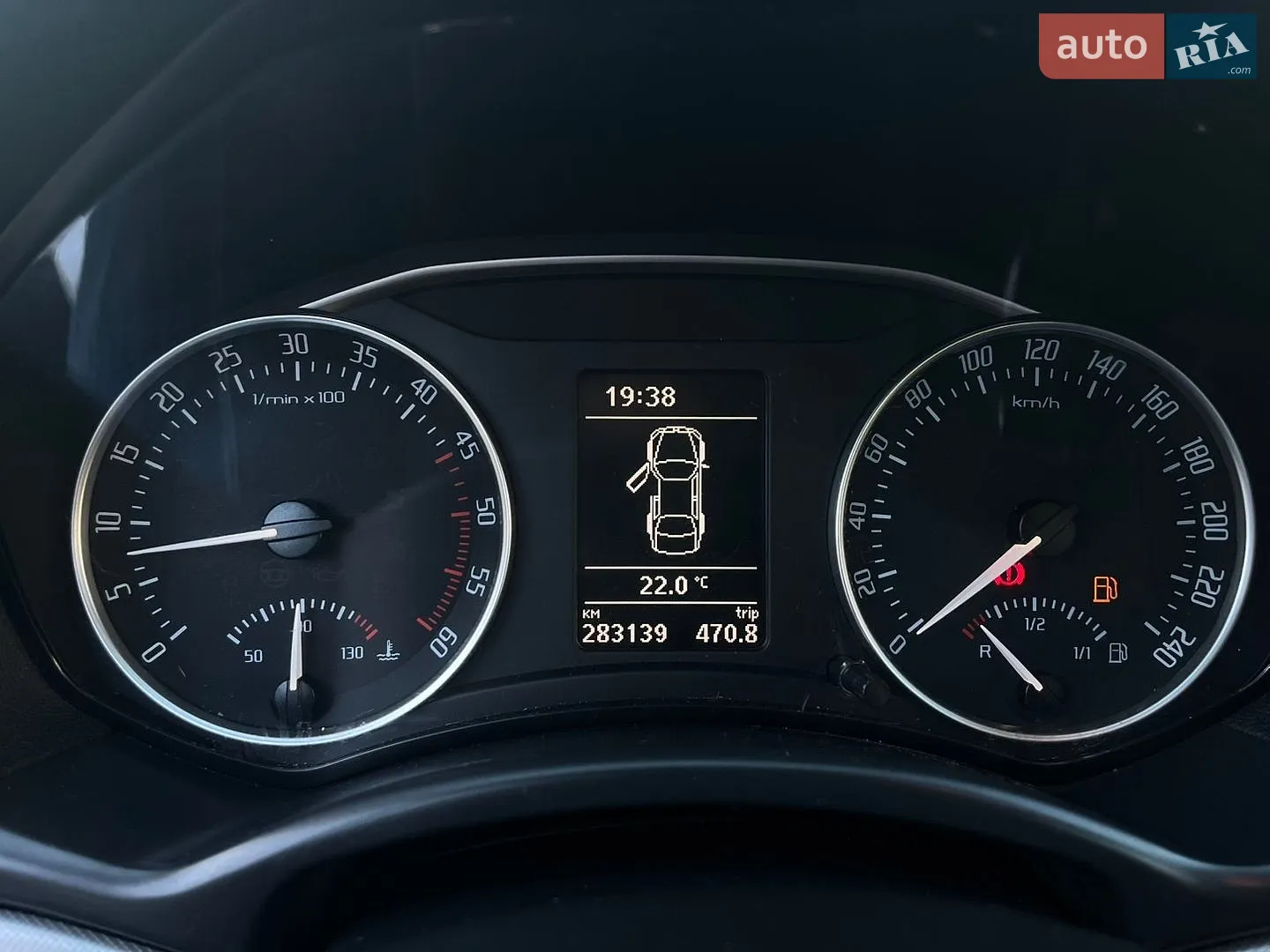2010 Skoda Octavia - мініатюра 17