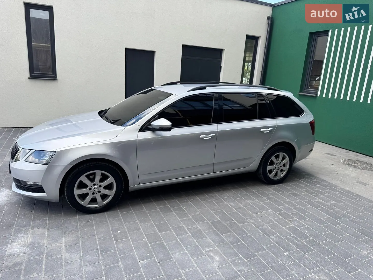 2017 Skoda Octavia - мініатюра 4