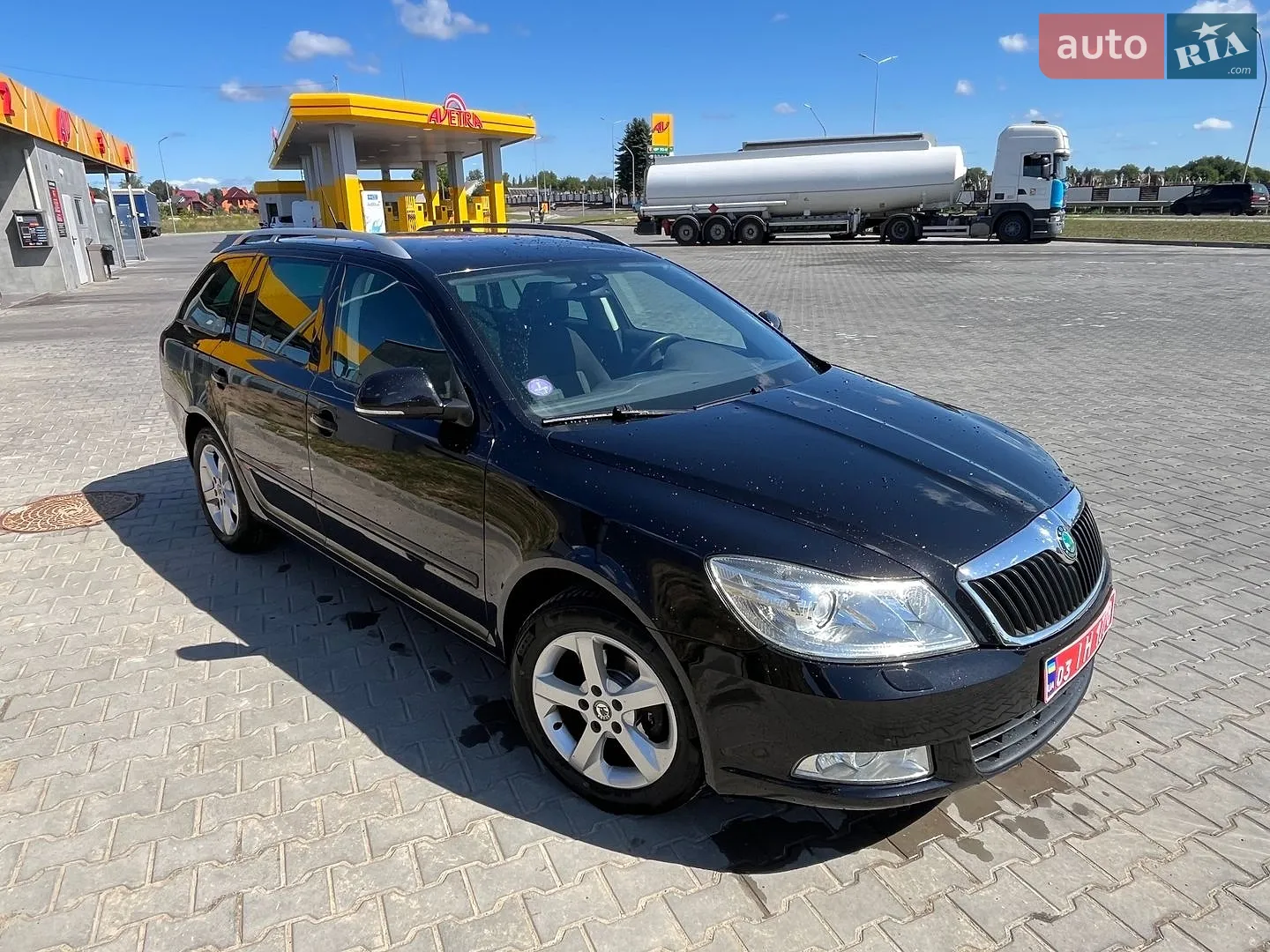 2011 Skoda Octavia - фото 1