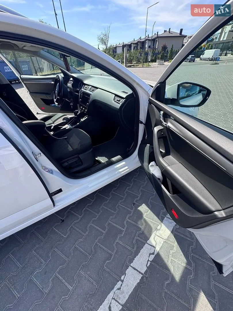 2018 Skoda Octavia - мініатюра 11