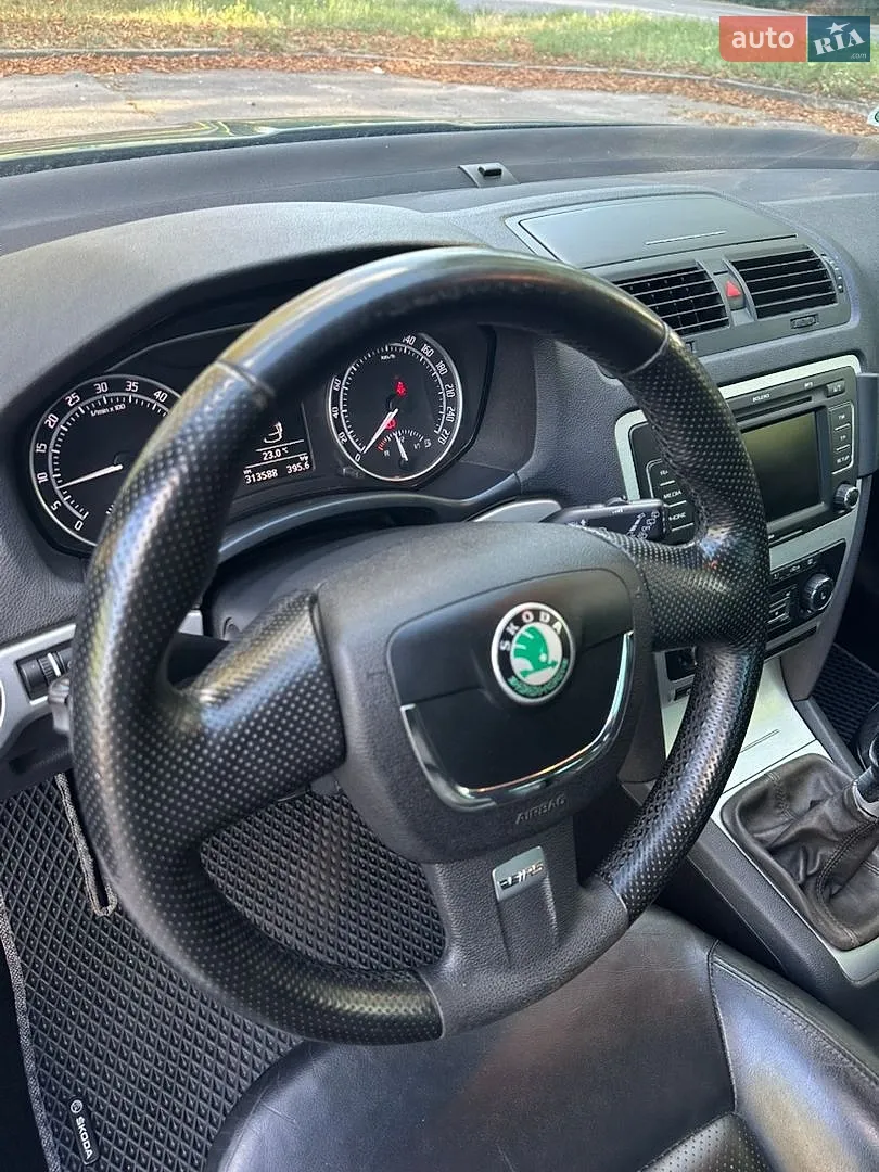 2011 Skoda Octavia - мініатюра 8