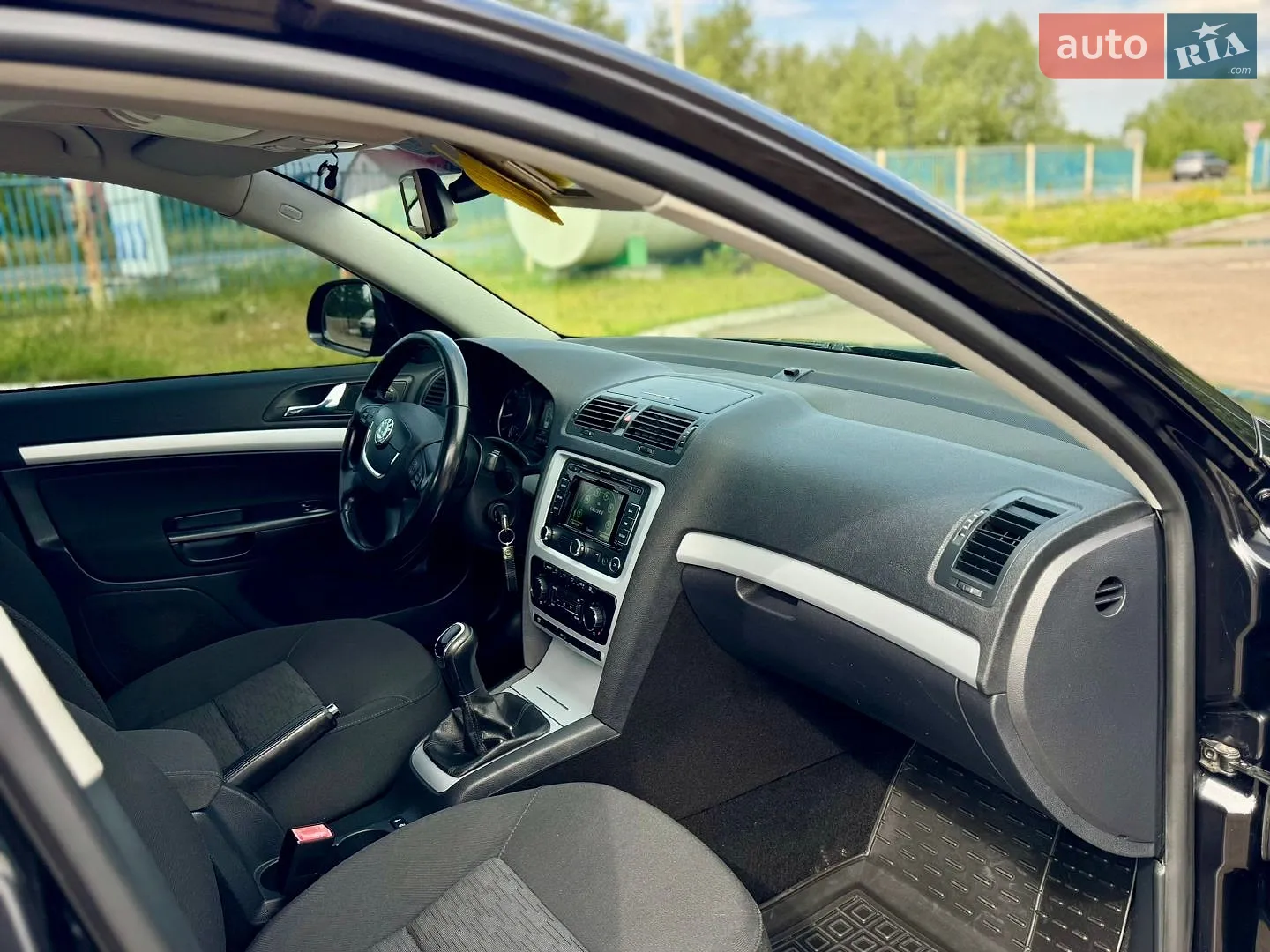 2011 Skoda Octavia - мініатюра 42