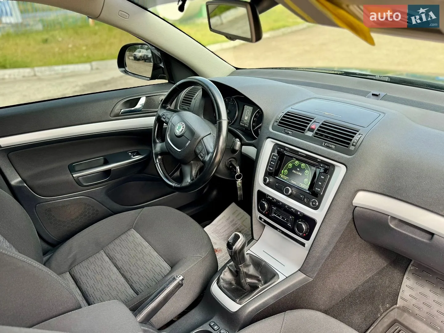 2011 Skoda Octavia - мініатюра 43