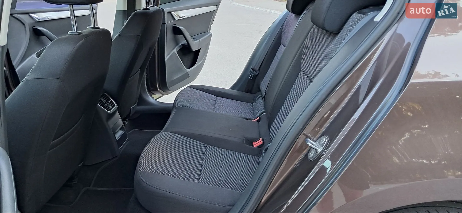 2013 Skoda Octavia - мініатюра 18