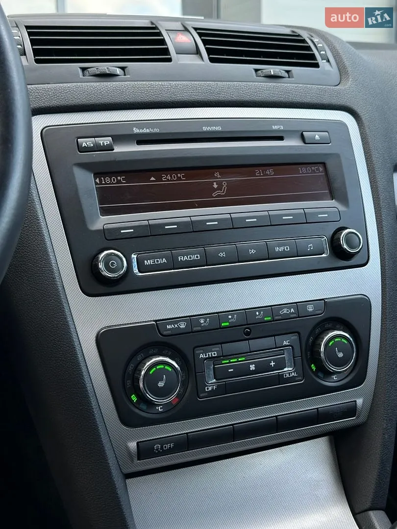 2011 Skoda Octavia - мініатюра 41