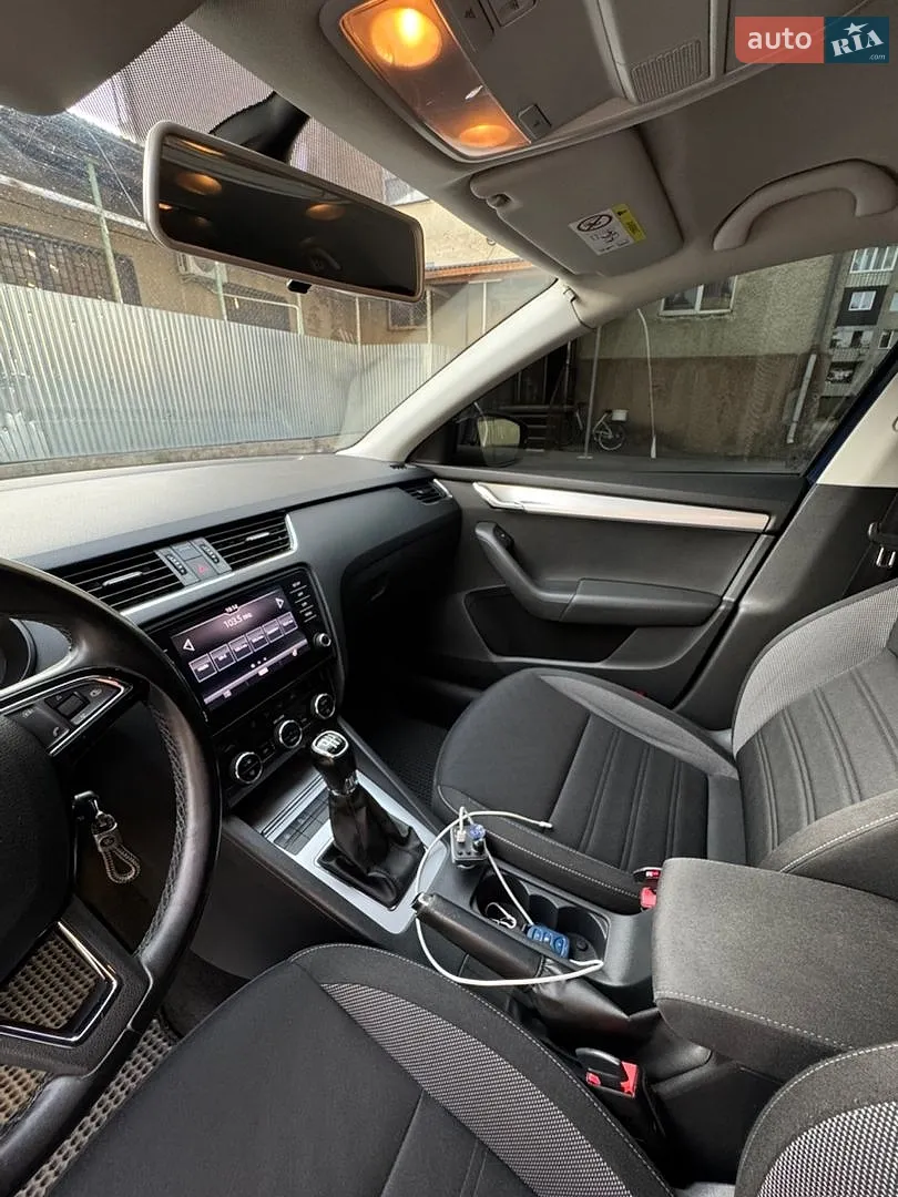 2017 Skoda Octavia - мініатюра 13