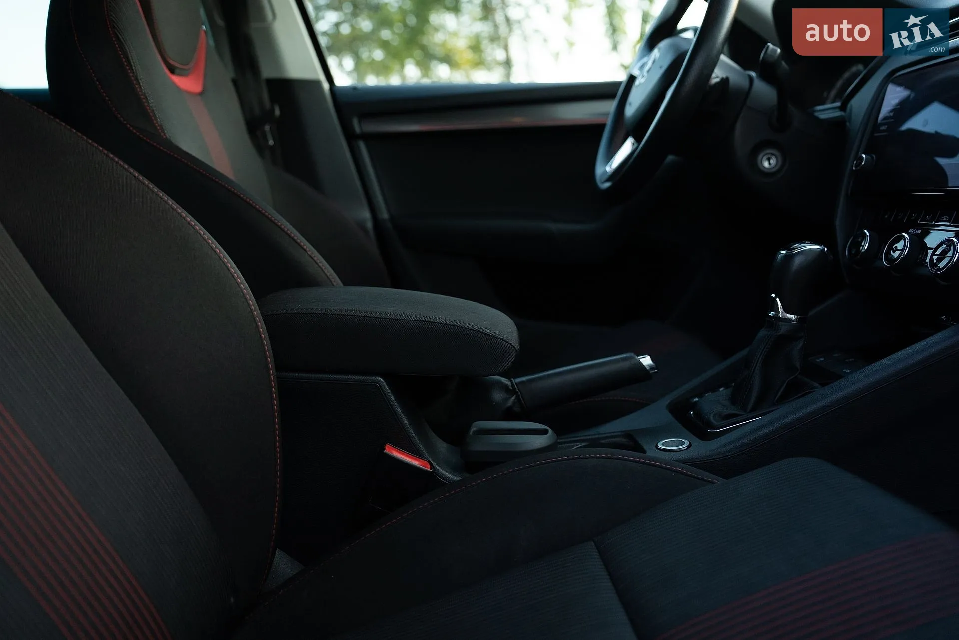 2017 Skoda Octavia - мініатюра 43