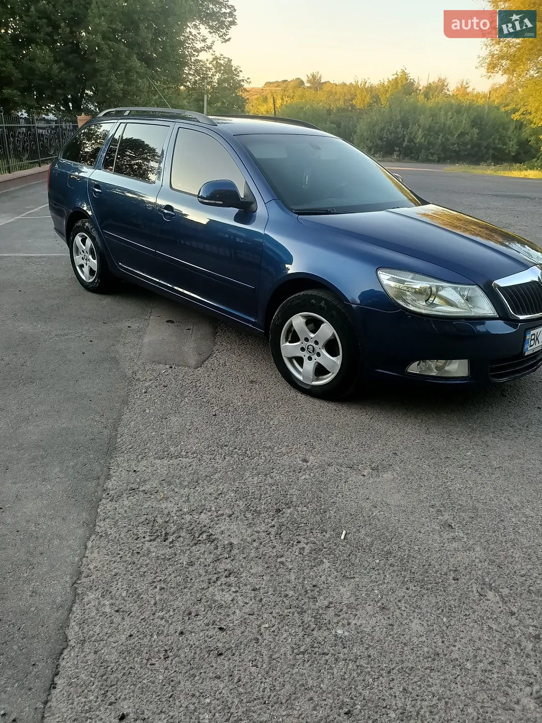 2010 Skoda Octavia - мініатюра 2