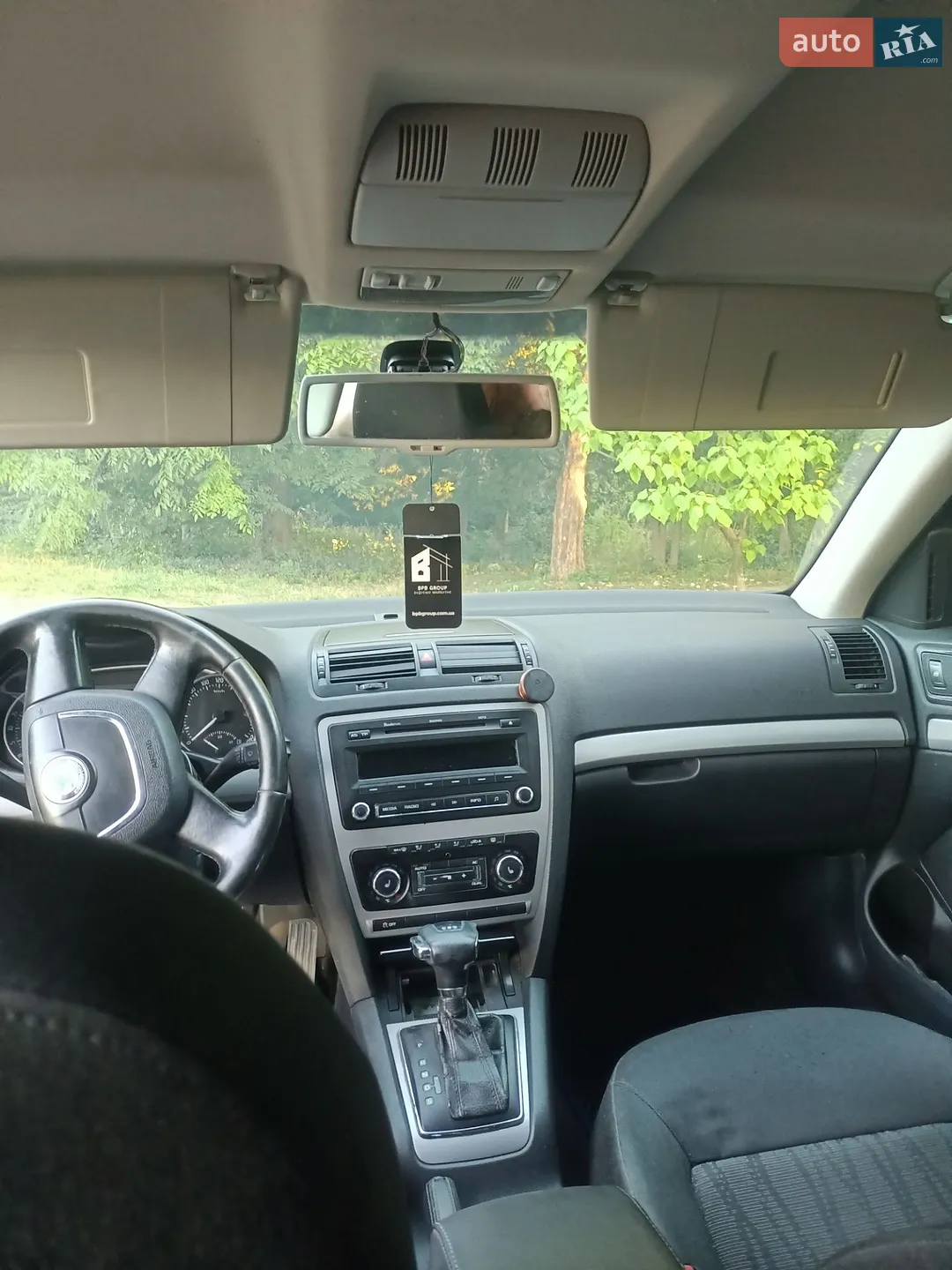 2010 Skoda Octavia - мініатюра 14