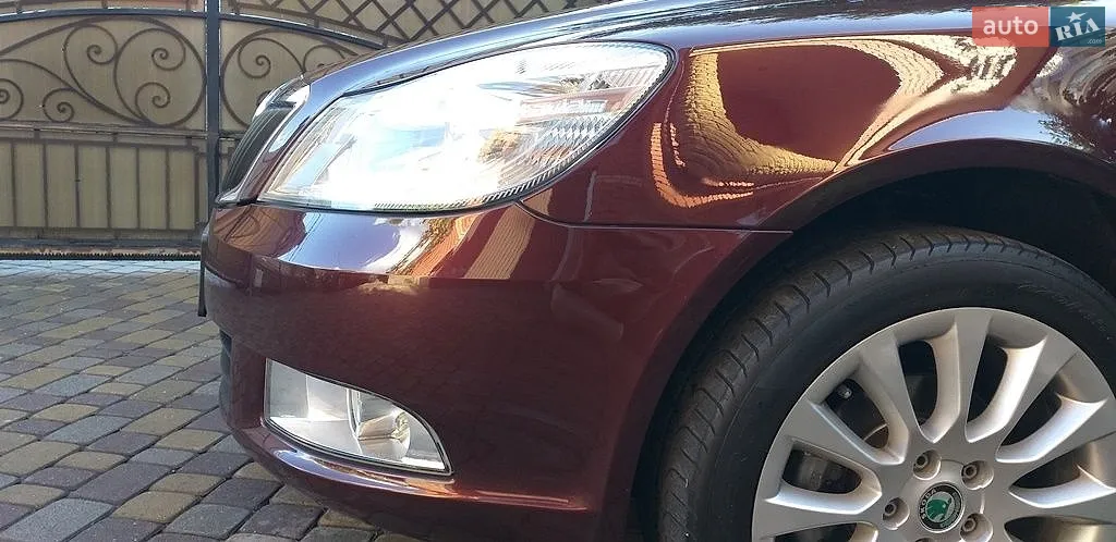 2011 Skoda Octavia - мініатюра 8