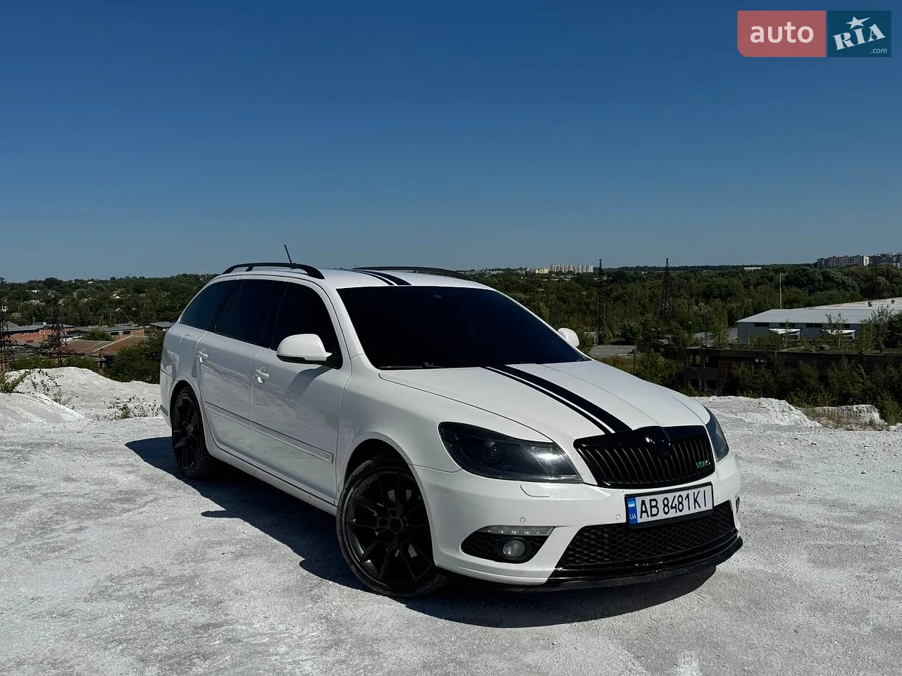2010 Skoda Octavia - мініатюра 17
