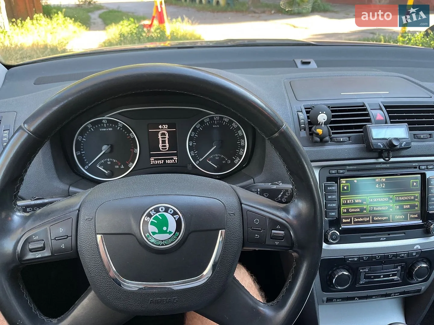 2011 Skoda Octavia - мініатюра 9