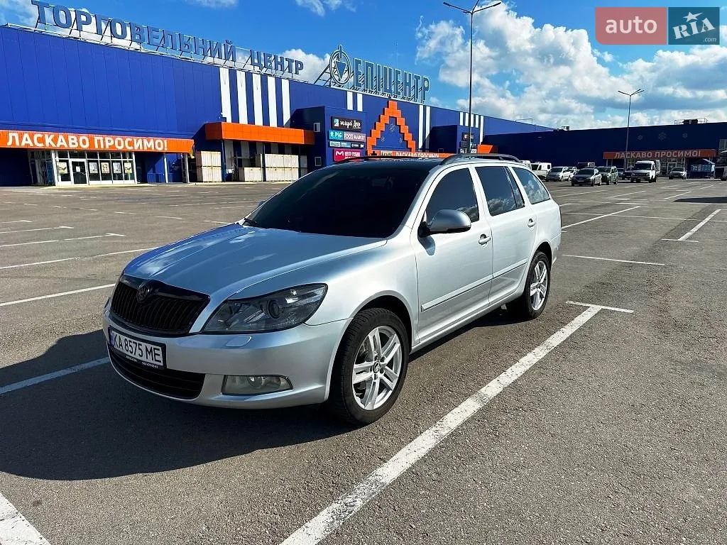 2011 Skoda Octavia - мініатюра 32
