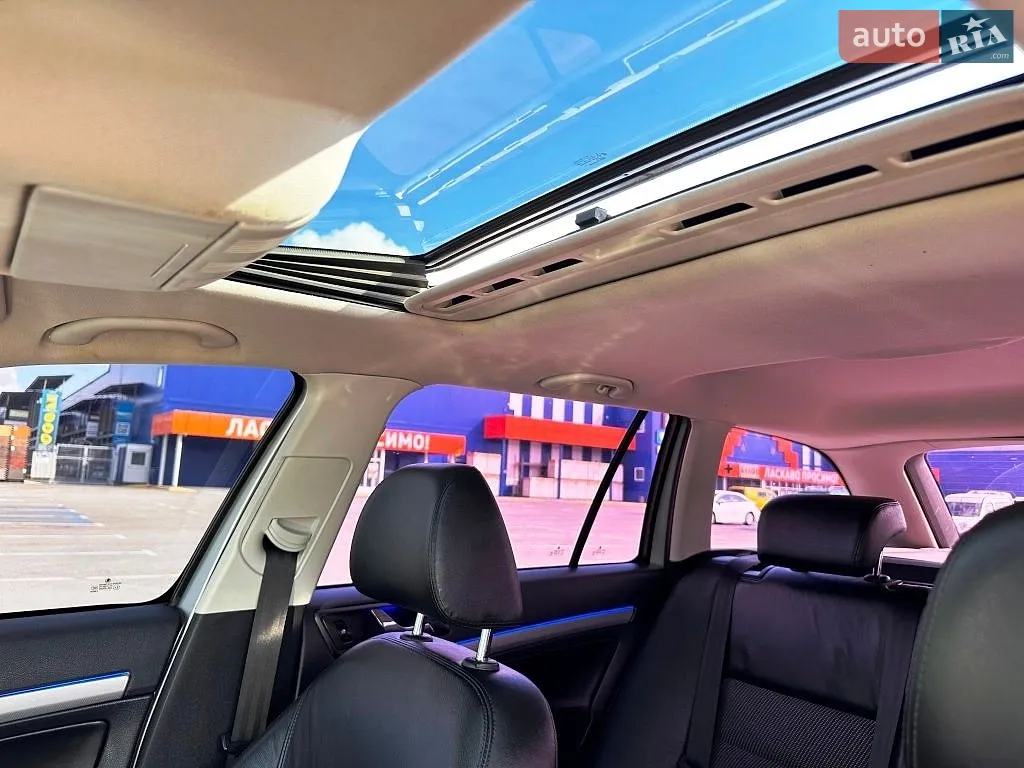 2011 Skoda Octavia - мініатюра 55