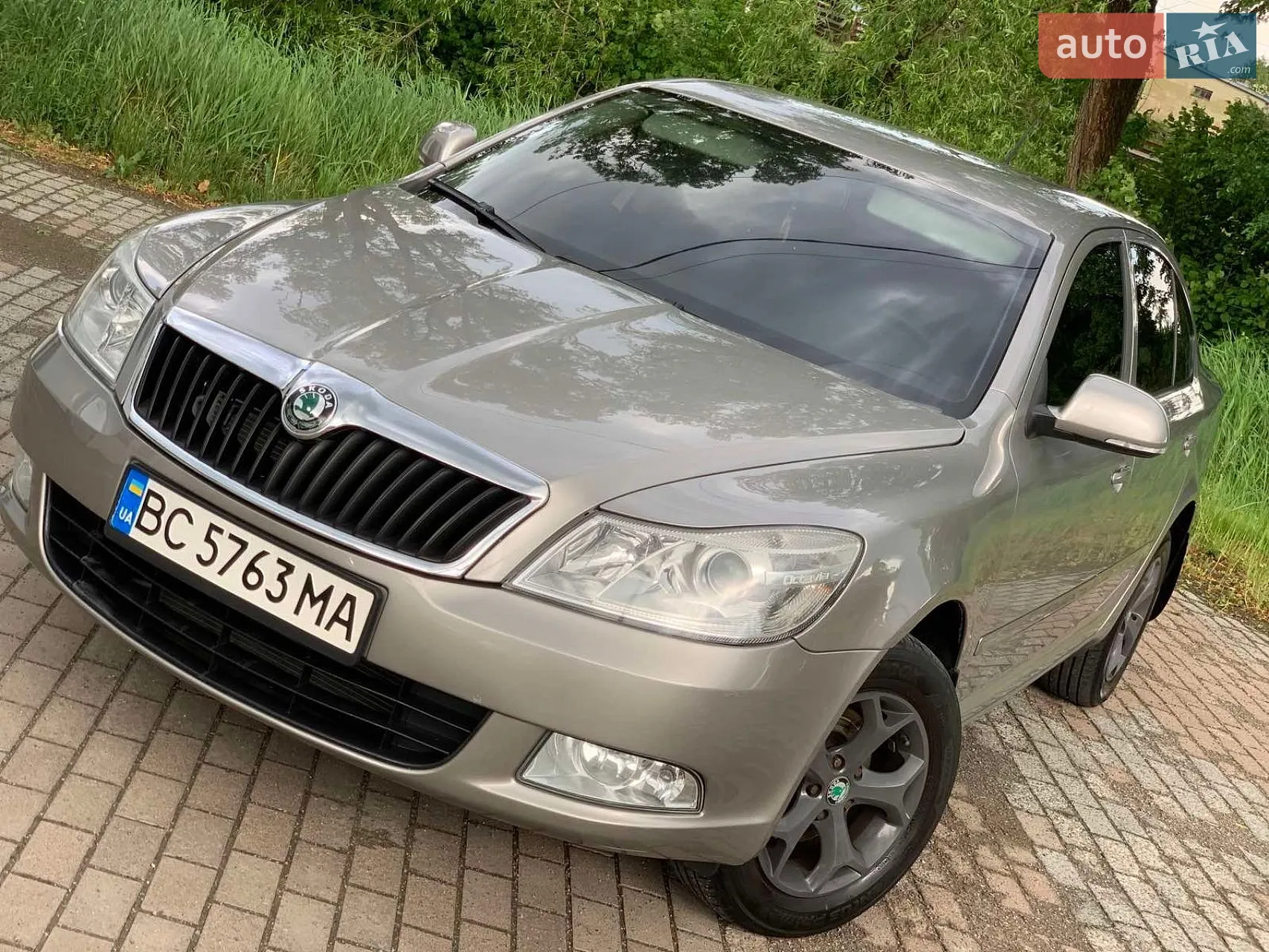 2010 Skoda Octavia - мініатюра 38