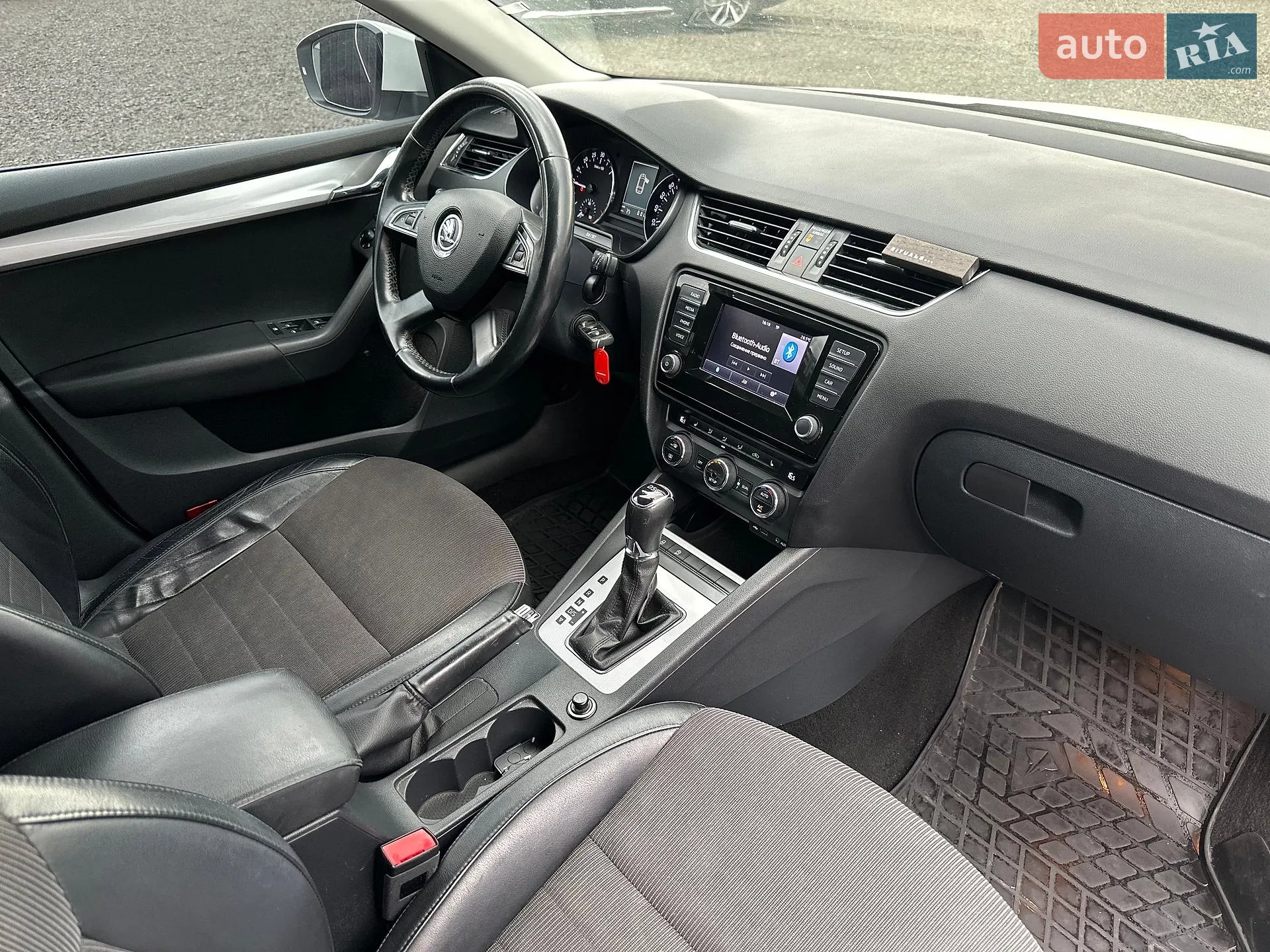 2013 Skoda Octavia - мініатюра 15