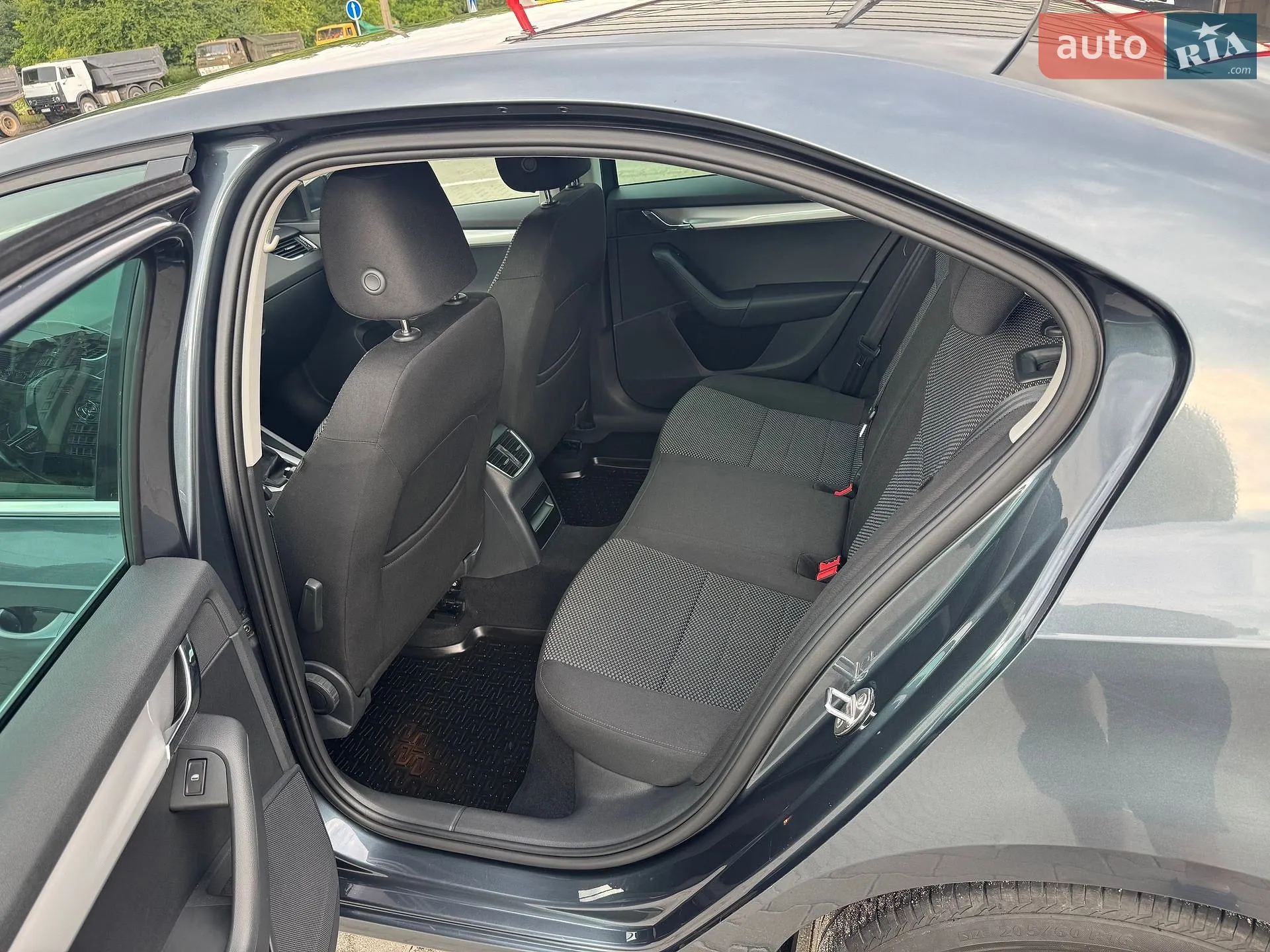 2014 Skoda Octavia - мініатюра 26