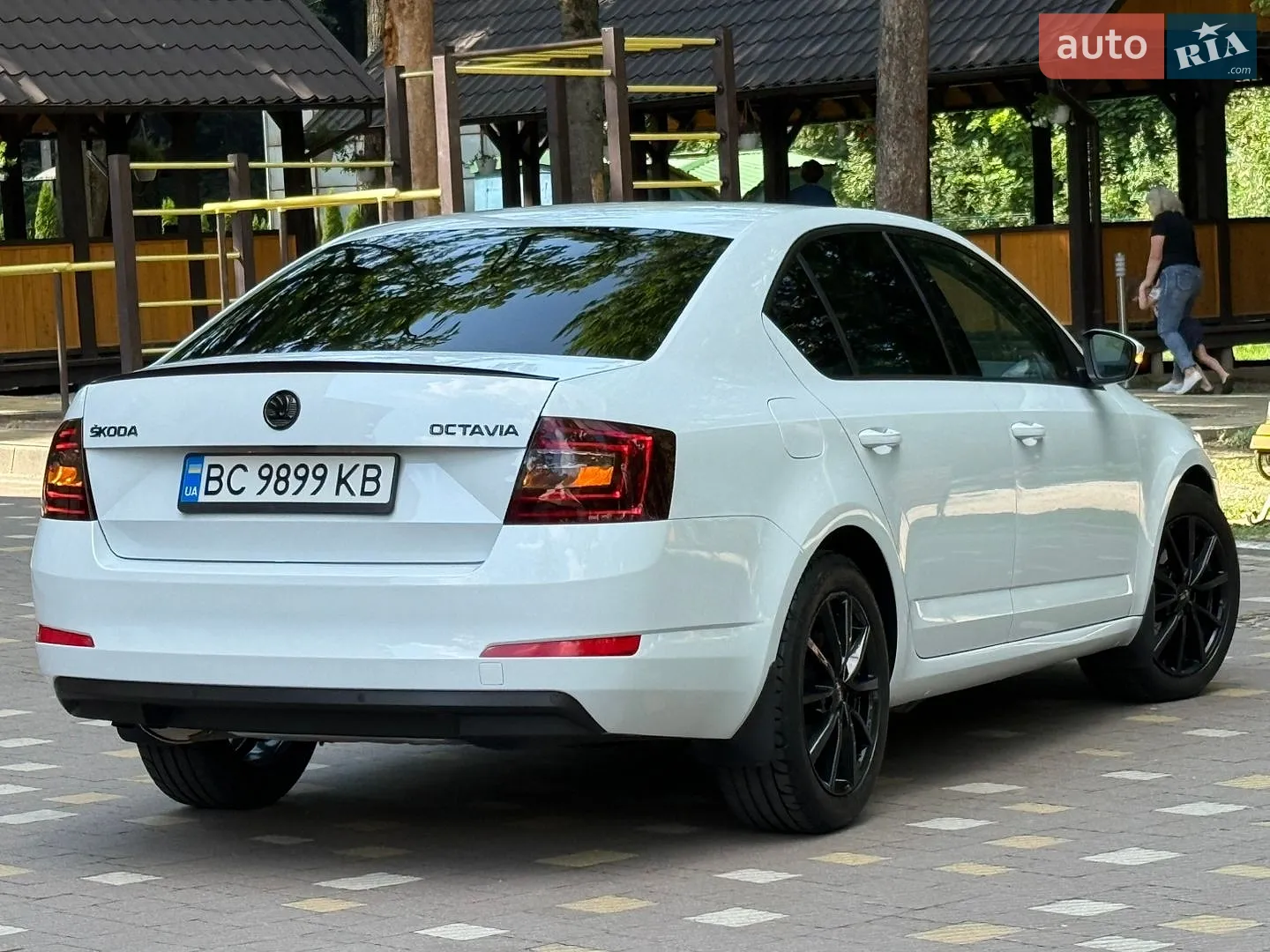 2016 Skoda Octavia - мініатюра 3