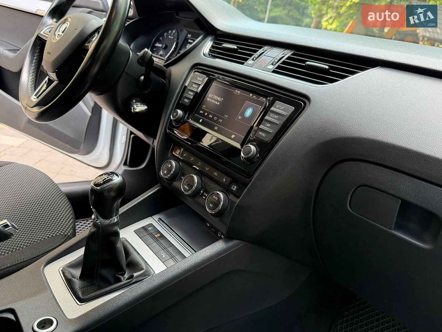 2016 Skoda Octavia - мініатюра 131