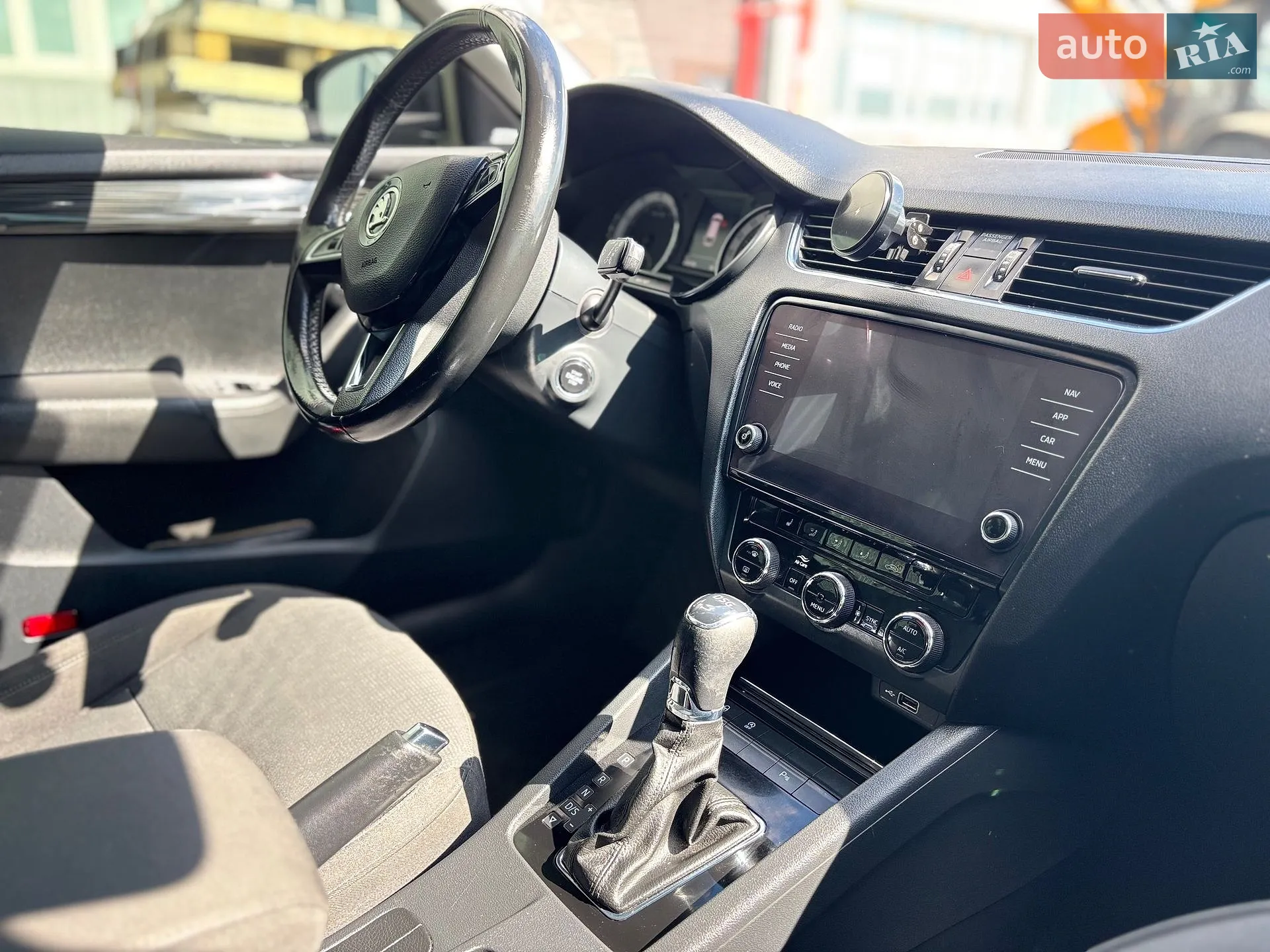 2019 Skoda Octavia - мініатюра 20
