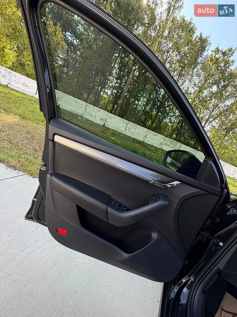 2019 Skoda Octavia - мініатюра 101