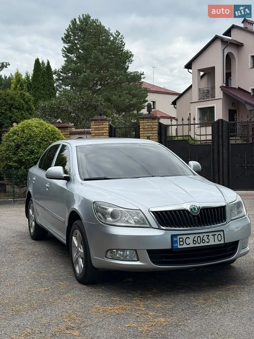 2011 Skoda Octavia - фото 1