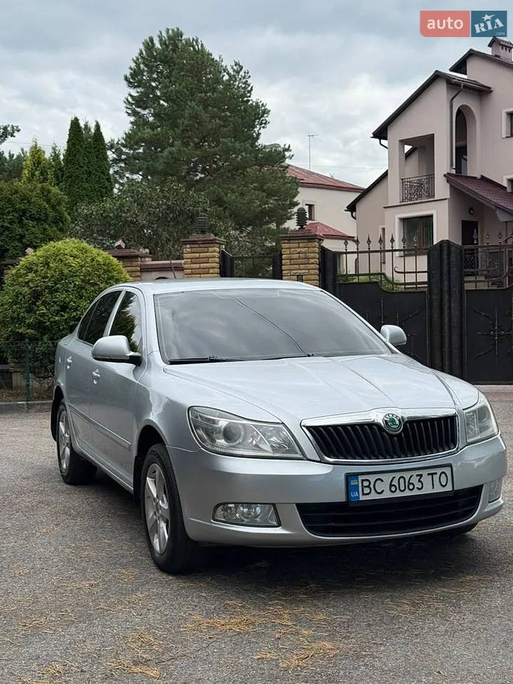 2010 Skoda Octavia - мініатюра 22