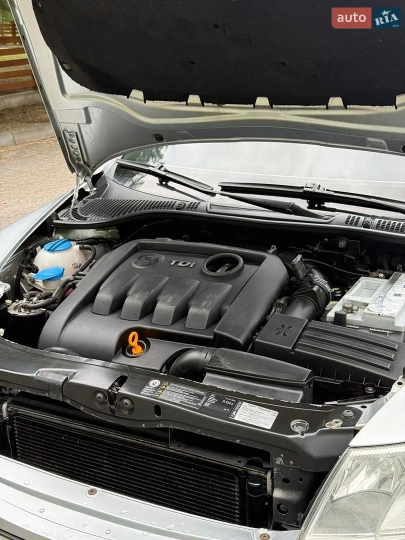 2011 Skoda Octavia - мініатюра 52