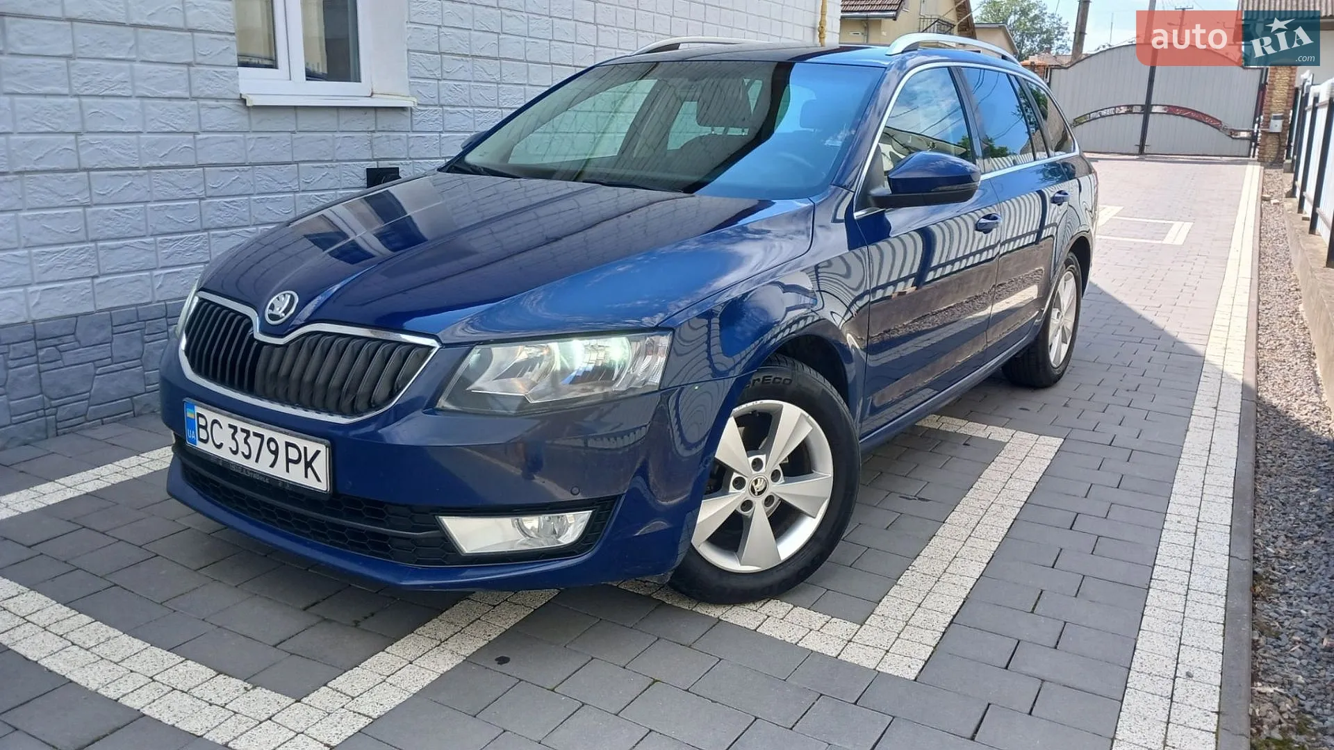 2015 Skoda Octavia - фото 1