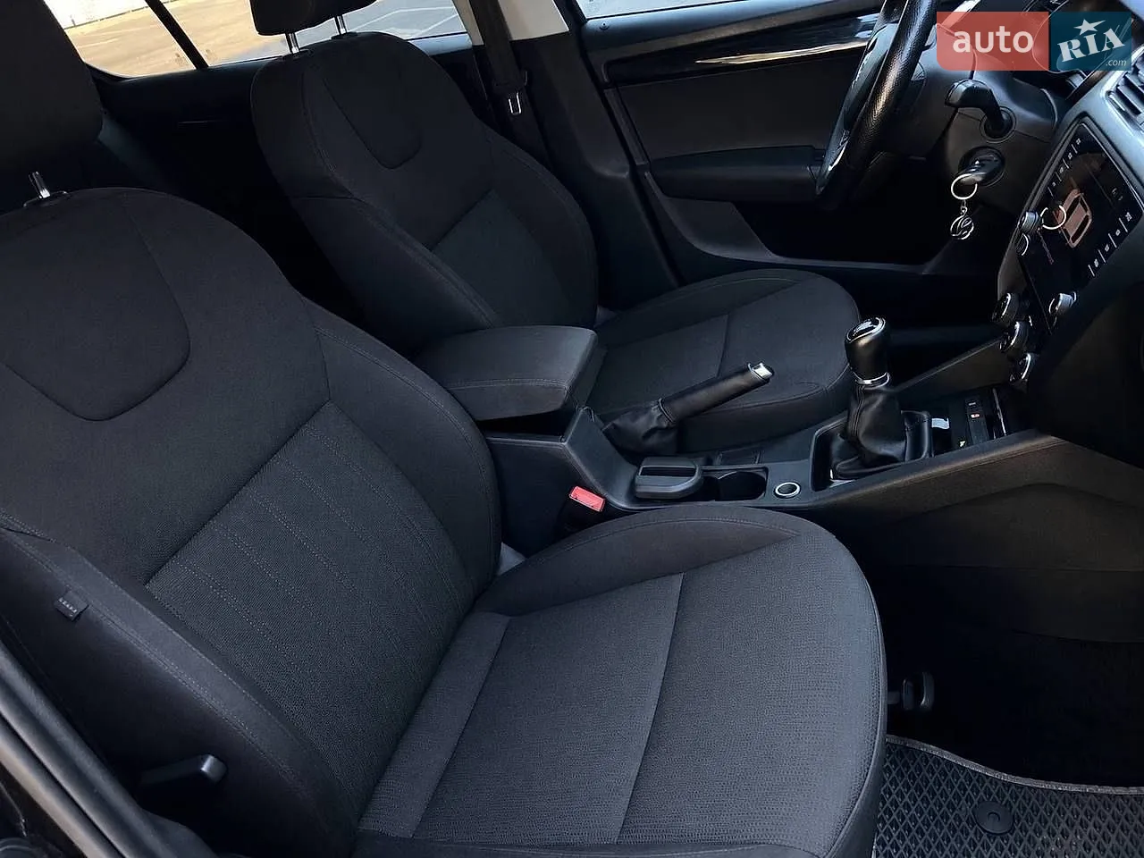 2017 Skoda Octavia - мініатюра 12