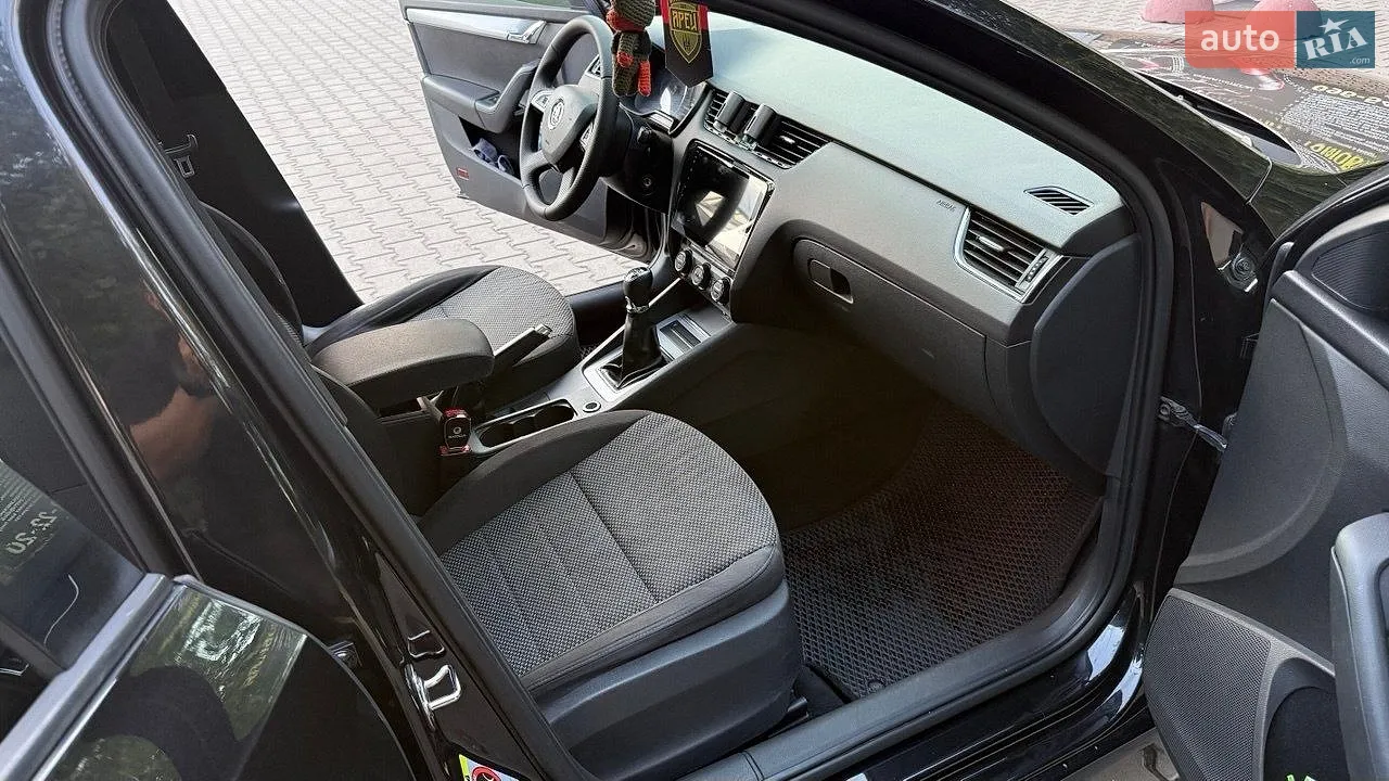 2014 Skoda Octavia - мініатюра 16