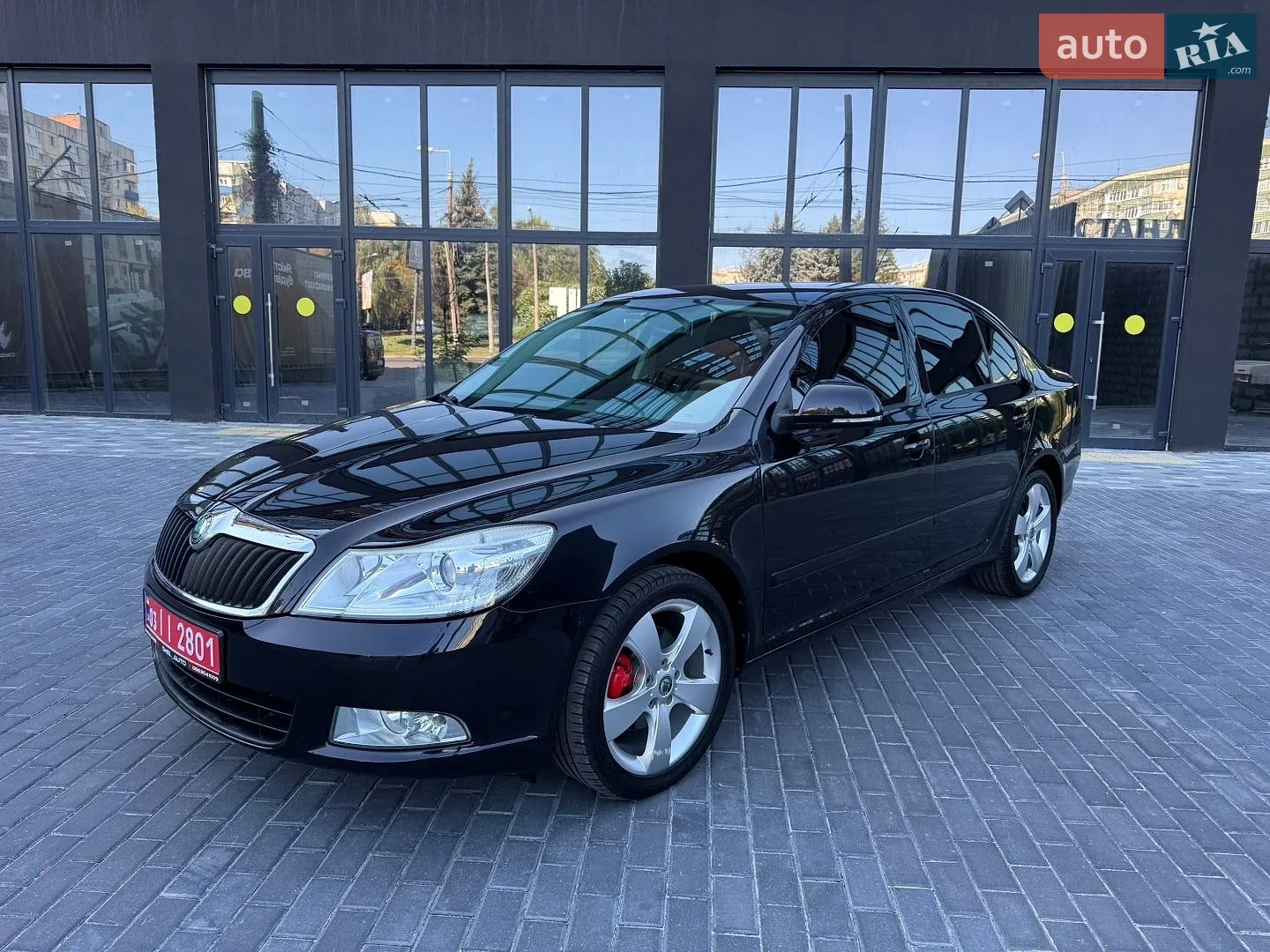 2010 Skoda Octavia - фото 1