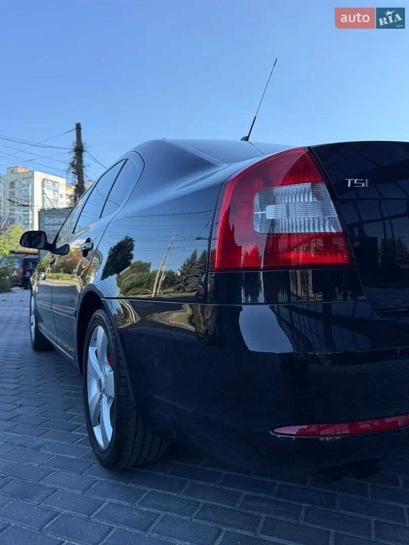 2010 Skoda Octavia - мініатюра 20