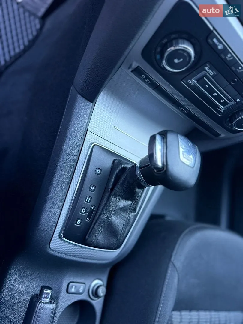 2010 Skoda Octavia - мініатюра 34