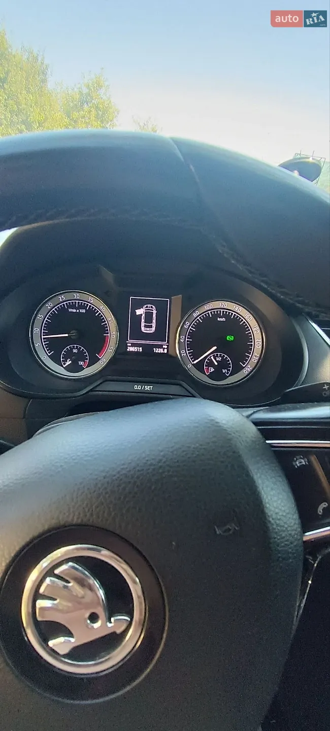 2017 Skoda Octavia - мініатюра 2