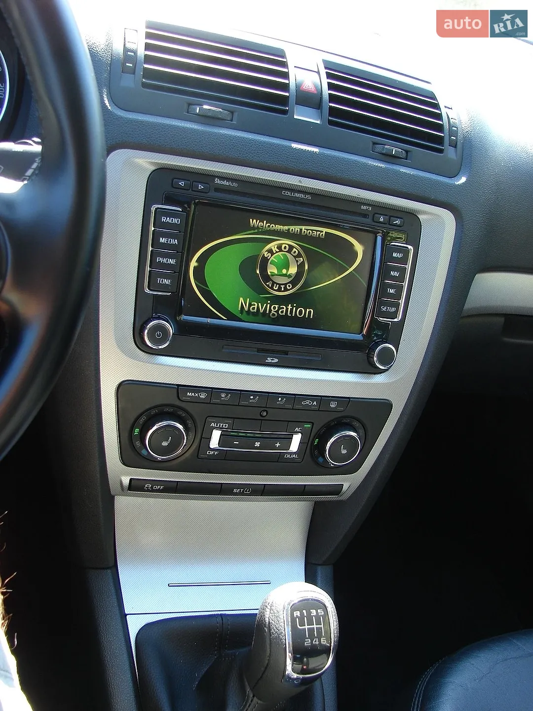 2011 Skoda Octavia - мініатюра 27