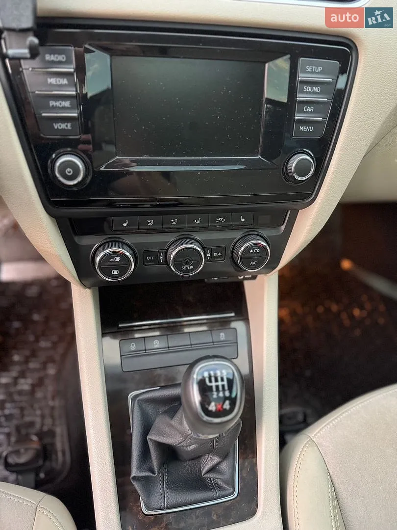 2014 Skoda Octavia - мініатюра 12